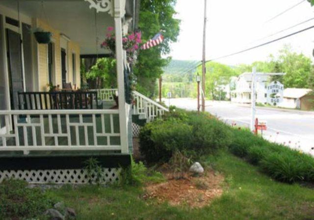 Tumble Inn Schroon Lake Exterior foto