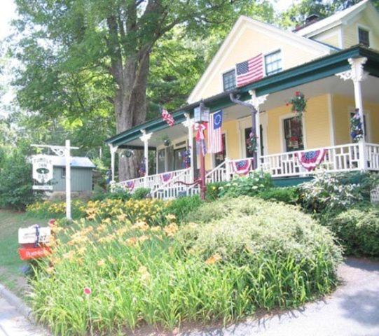 Tumble Inn Schroon Lake Exterior foto